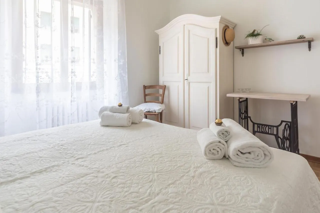 Riva San Zeno - Mood Apartments Verona
