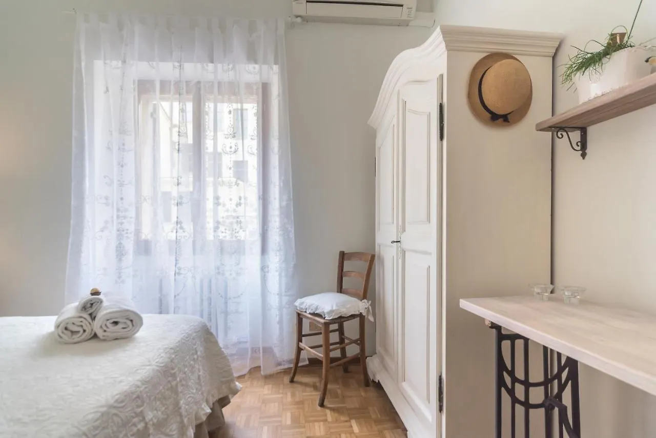 Riva San Zeno - Mood Apartments Verona